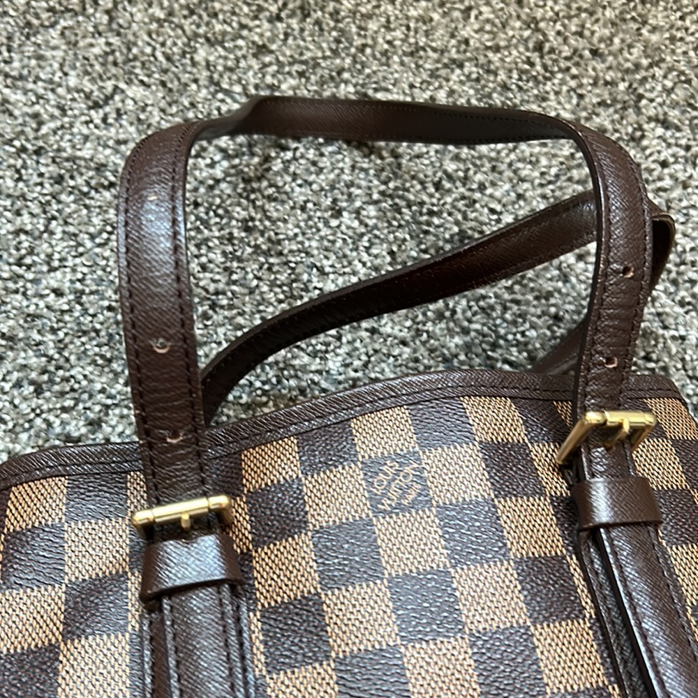 Authentic Louis Vuitton Damier Marais bucket bag 💕 - Picture 8 of 13